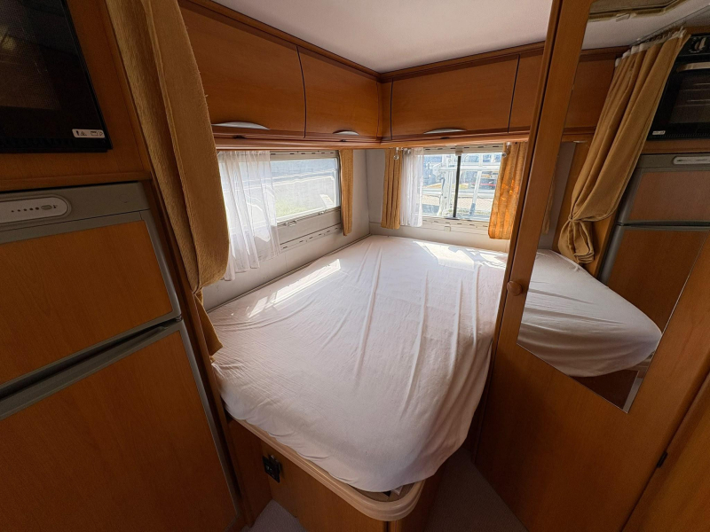 Autostar Athenor 458, Aire acondicionado, Comedor, Cama fija foto: 9
