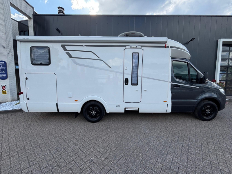 Hymer Tramp 685 topstaat face to face zit  foto: 20