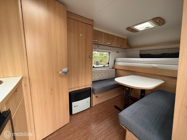 TEC 390 Travelbird voortent foto: 15