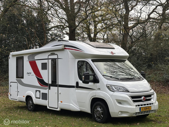 Bürstner Ixeo Time it 734 Fiat 2.3 131pk Euro 5 | Queensbed | Elektr.Hefbed | Aparte douche/ wc | Garage | Camera | Trekhaak | 91dkm | TO foto: 1