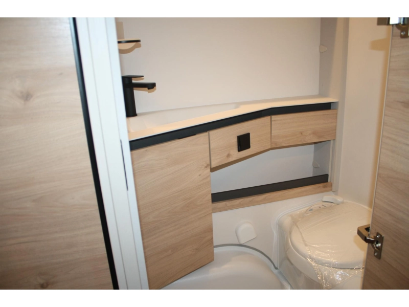 Dethleffs Camper 510 LE photo: 9