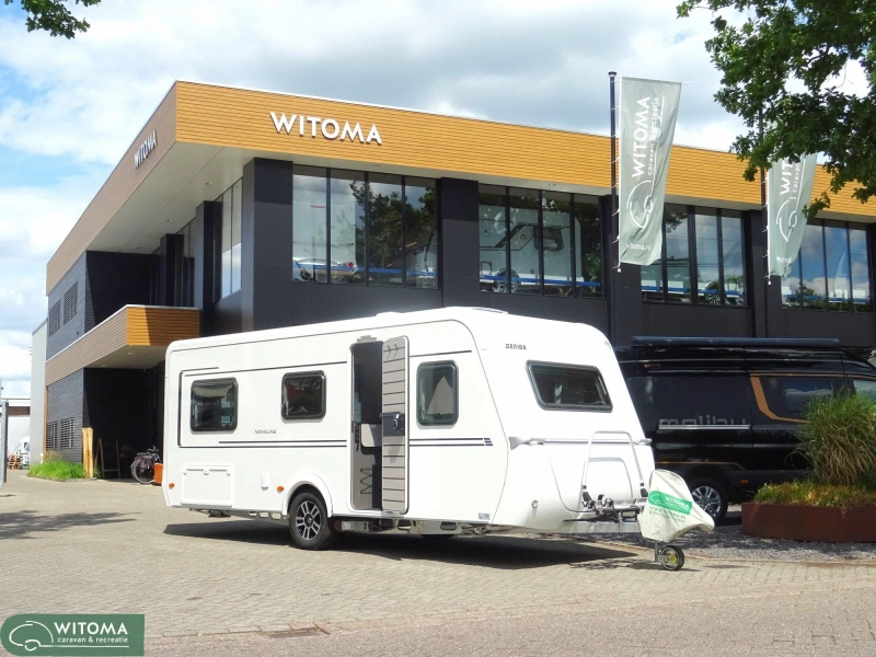 Eriba Novaline 495 Op show  foto: 15