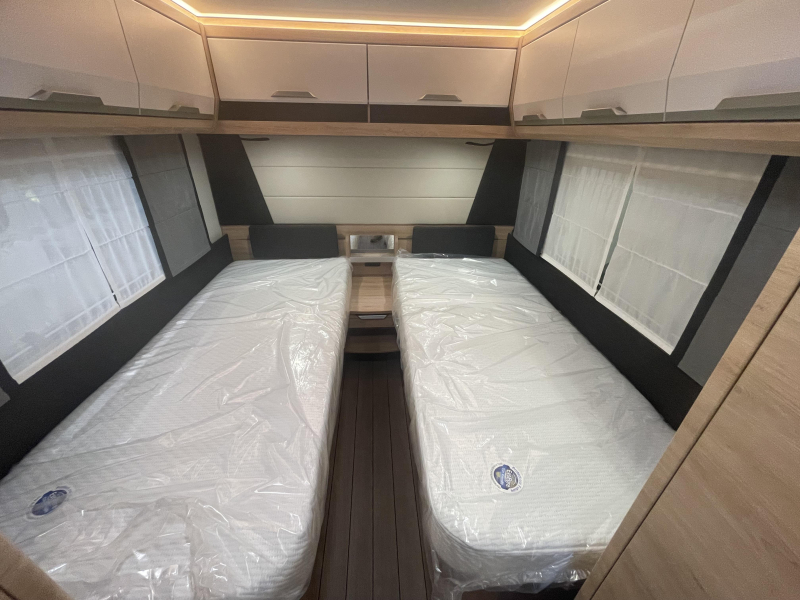 Knaus Sudwind Black Selection 540 UE +vloerverwarming+EcoPore+  foto: 13