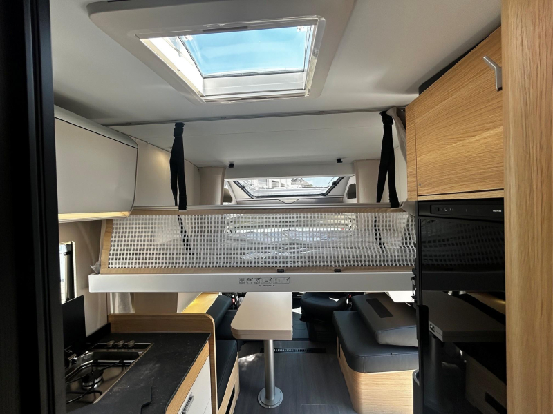 Adria Matrix Axess 650 DL Benelux, Automaat  foto: 8