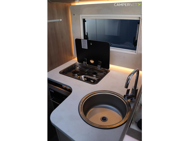 Carado I447 140hp Automatic | Single beds 215cm! | Drop-down bed | Pro + package | Fiat 10'' multimedia system | Oven | Reversing camera | N photo: 11