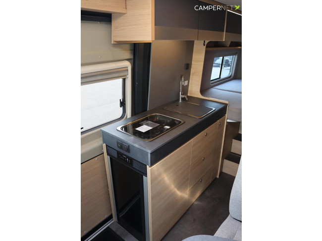 P&ouml;ssl Trenta 640 180hp Automatic | Single beds | Swing bike rack | Roof air conditioning | Zenec Multimedia system | Construct lock | Awning | photo: 11