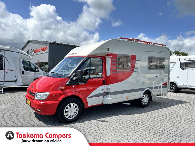 Roadcar R 600 compact with tow bar