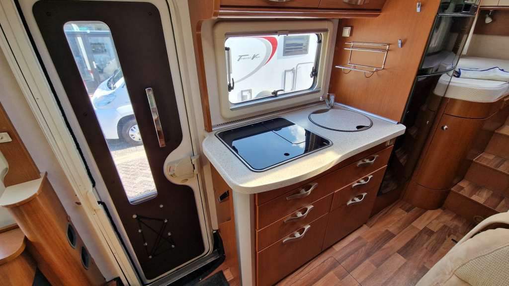 Hymer B 578 photo : 8