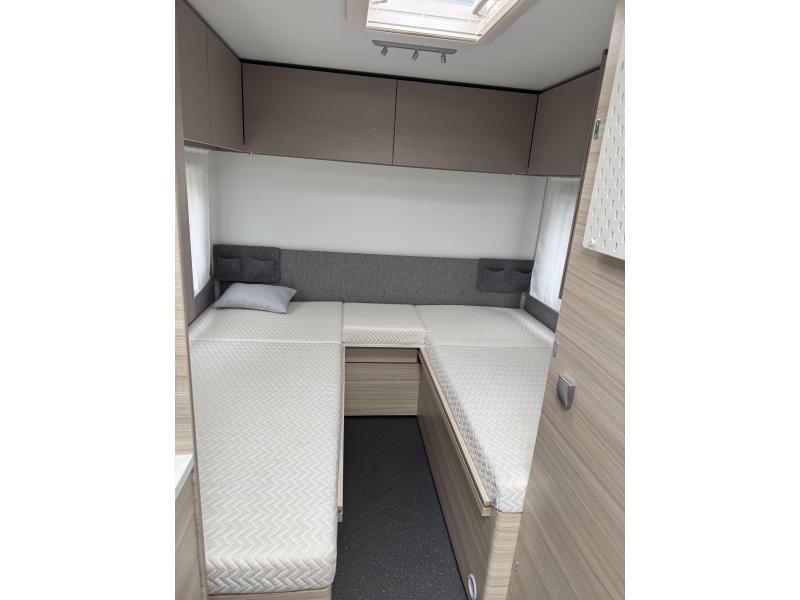 Adria Altea 502 UL 60 jaar actie model  foto: 2