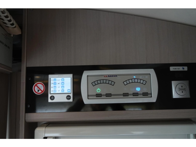 Adria Matrix Supreme 687 SL photo : 10
