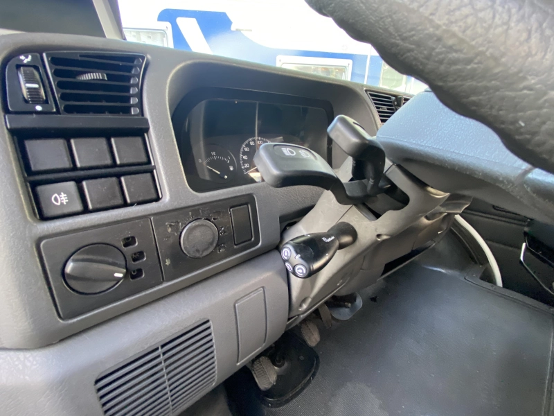 Hymer Camp 644 G 6 pers GROTE GARAGE 2,8  foto: 35
