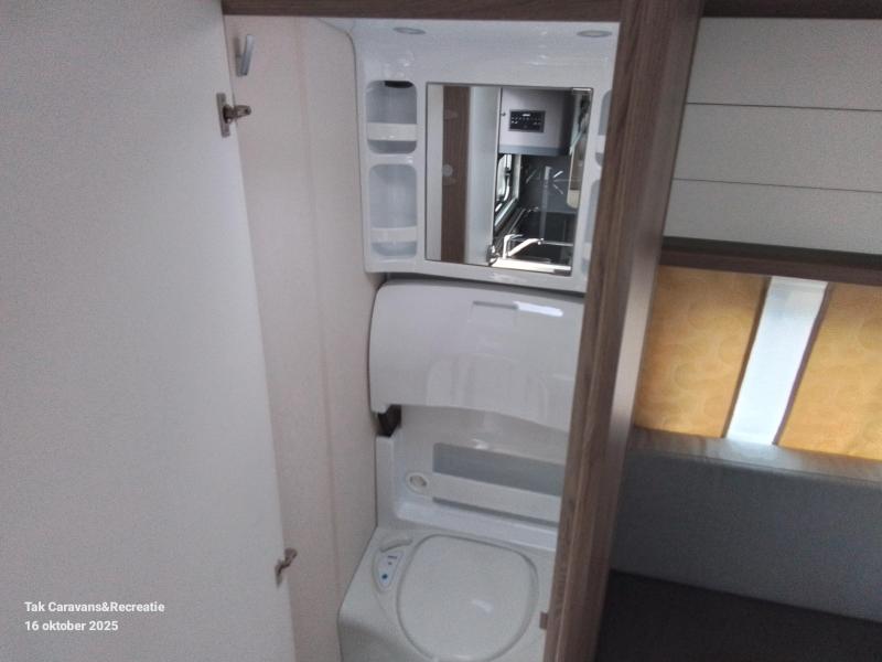 Hobby Ontour 390 SF compacte caravan  foto: 7