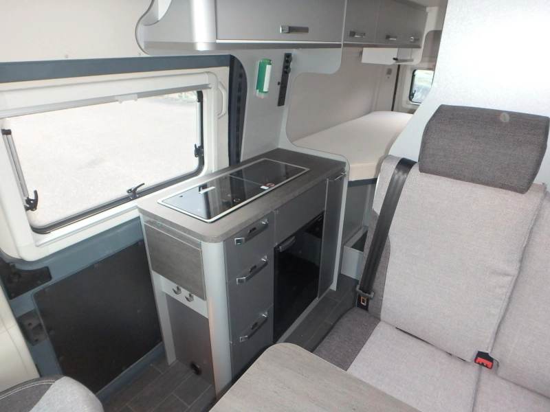 Weinsberg CaraTour 600 ME Offer Camper Rental photo: 15