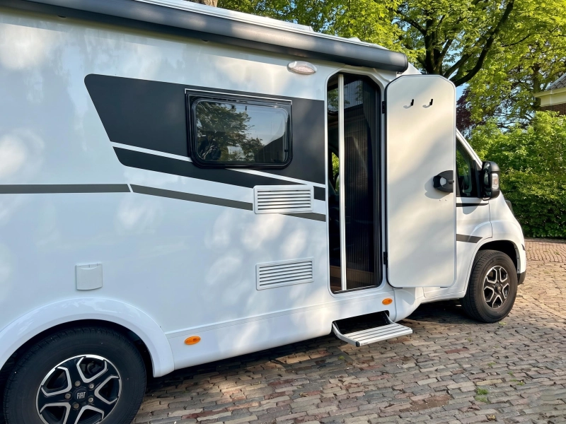 Sunlight Adventure Edition V66 |Fiat | 8-traps automaat  foto: 5