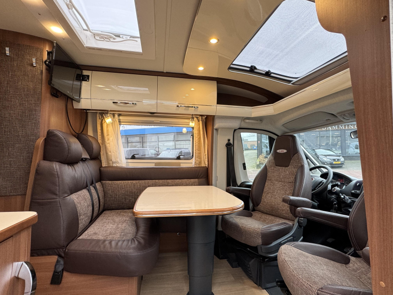 LMC Cruiser Passion 663 G CAMAS LARGAS- 7 METROS foto: 1
