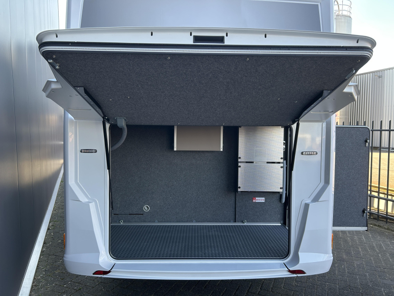 Frankia Neo T 7 GDK Mercedes, Single beds photo: 5