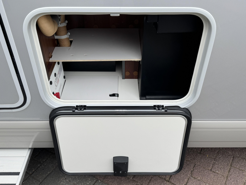 Carthago Chic C-Line I 5.0 QB Queensbed- Mercedes  foto: 15