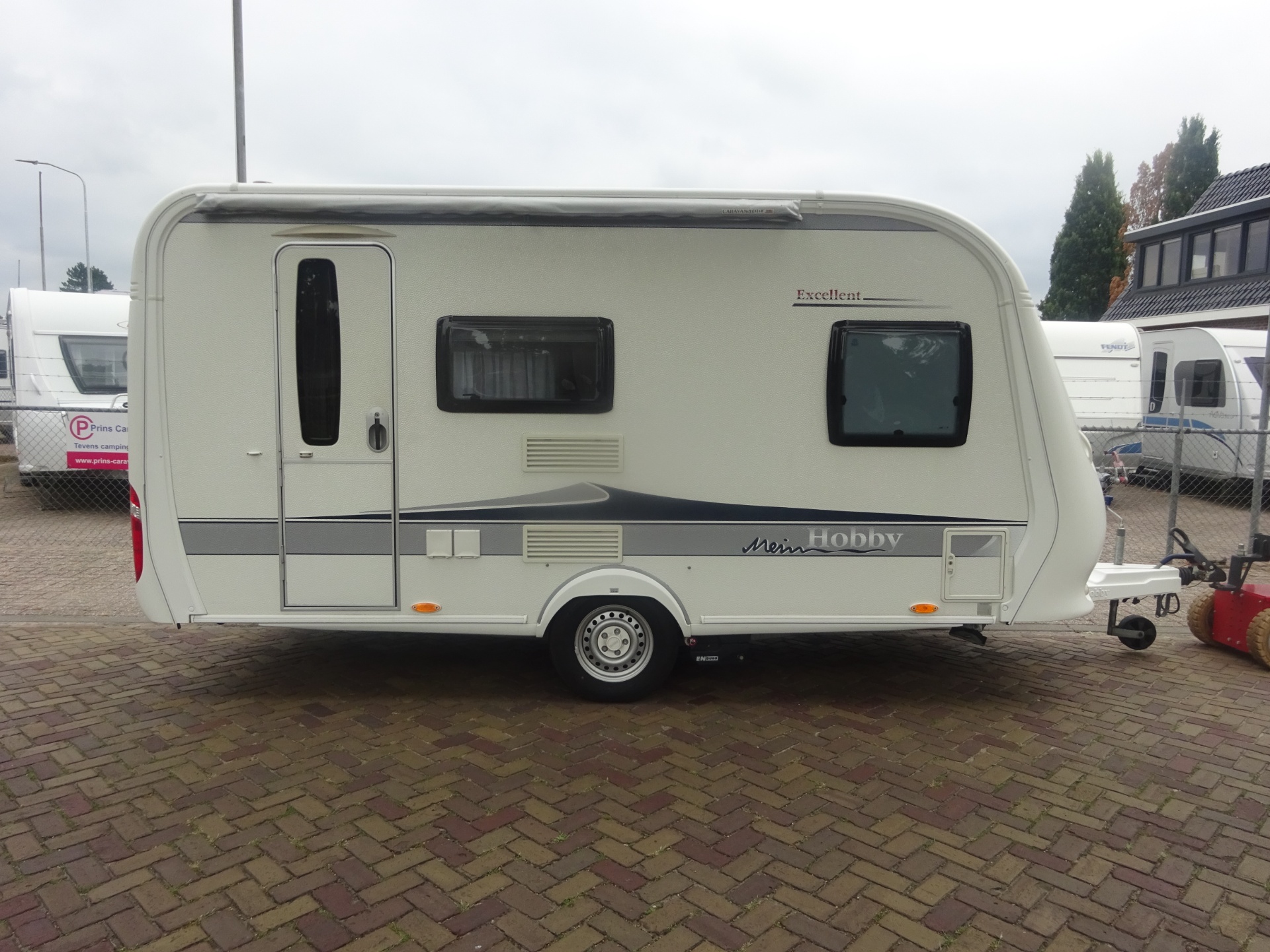 Hobby Excellent GERESEVEERD foto: 6