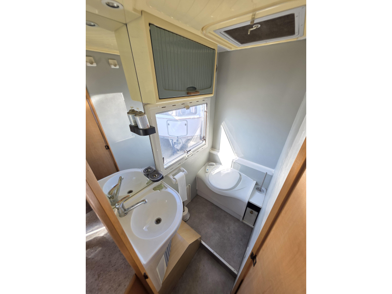 Autocaravana Chausson Welcome 70 2.8JTD 2002 foto: 11
