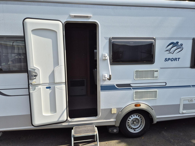 Knaus Sport 500EU enkele bedden, mover, schotel, airco VOL foto: 6