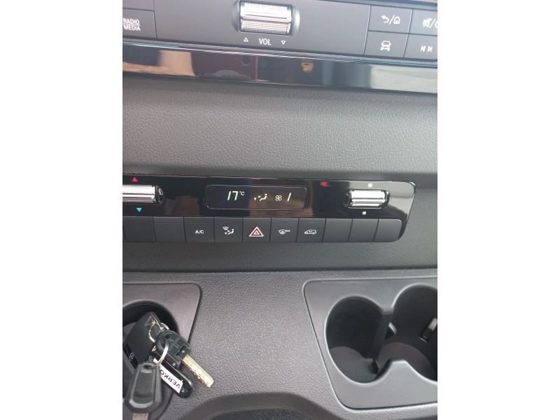 Weinsberg CaraCompact MB 640 MEG Pepper Smart TV Aut Solar  foto: 8