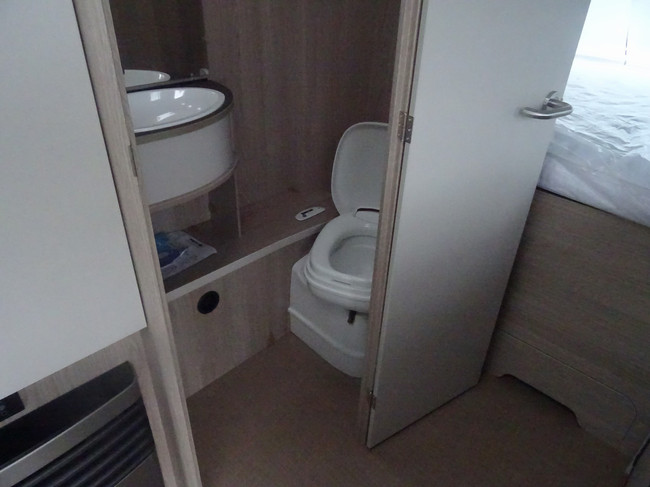 Bürstner Premio Life 430 TS foto: 6
