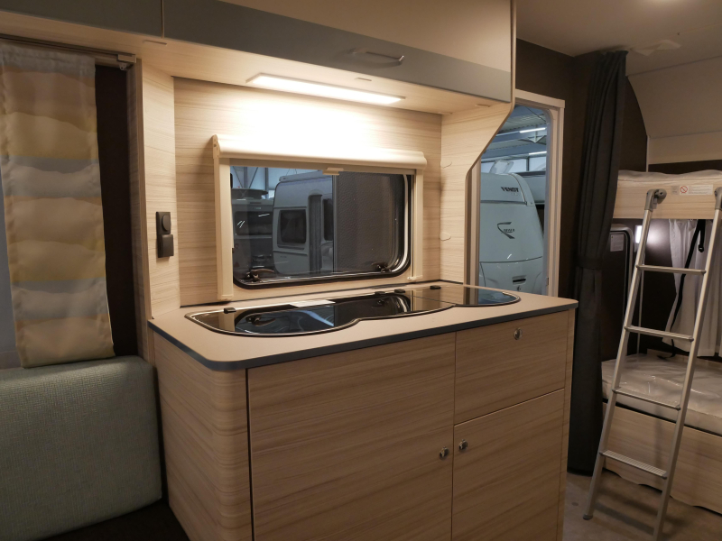 Dethleffs C'Joy 480 QLK mover et auvent offerts photo : 9