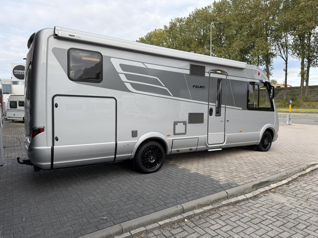 Hymer B704 SL Palmo Enkele Bedden Hefbed Zonnepanelen Omvormer foto: 8