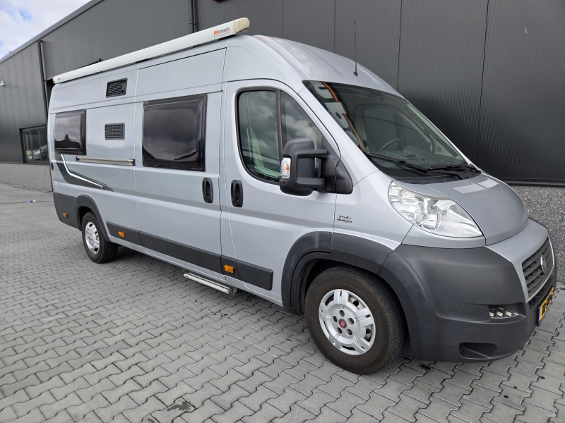 LMC Tourer 64 pössl Automaat Lengtebed  foto: 4