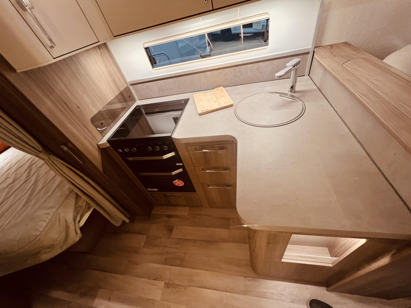 Kabe Royal 600 CXL ROYAL 600 CXL DXL KS  foto: 11