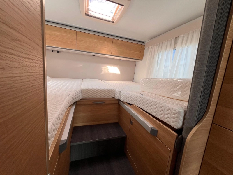 Adria Coral XL 660 SL AUTOM&Aacute;TICO foto: 7