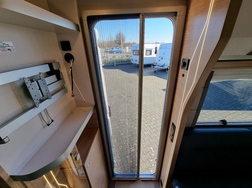 Knaus Sudwind 450 FU 60 Years edition foto: 17