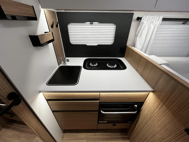 Pilote G 740 GJ Camper, 5-Personen 2027 Foto: 8