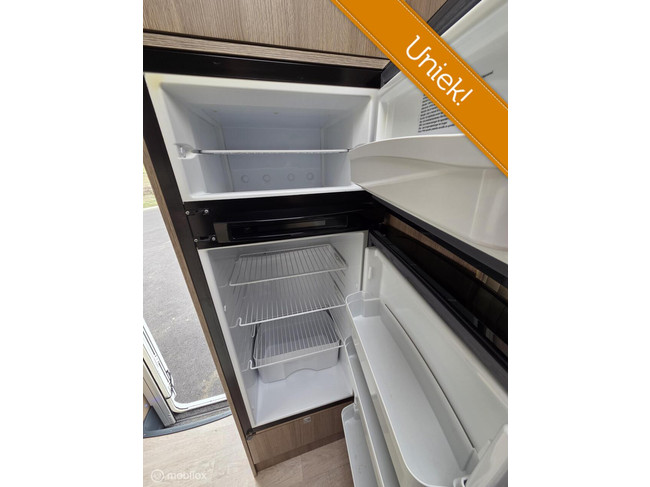 Challenger Graphite 290 camper ☆Hefbed cruise Euro-5 2015☆ foto: 16