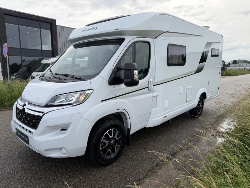 Hobby On Tour Edition 65 GE Thule bike lift, 165HP photo: 24