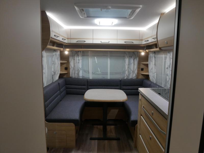 Fendt Bianco Selection 465 SFB nu met GRATIS mover  foto: 14