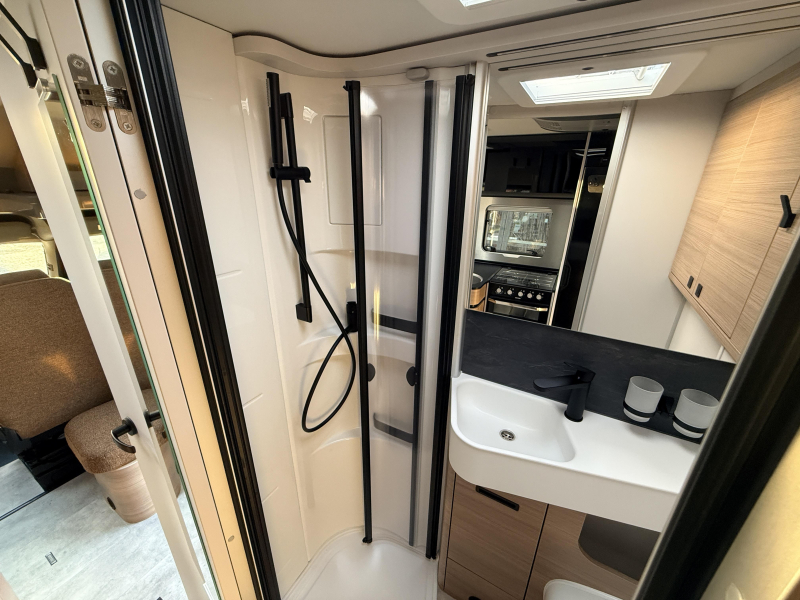 Hymer B-MC T 600  foto: 7