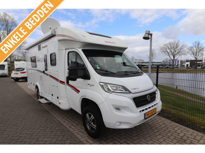 Dethleffs Trend 7017 T Enkele bedden / automaat 
