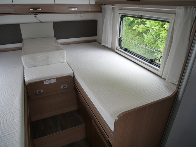 Carado T447, Lengtebedden, Hefbed, XXL Garage foto: 18