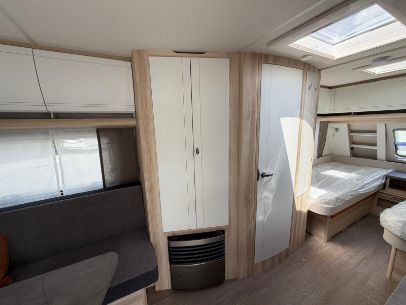 Hobby De Luxe 495 UL MODELO 2027 foto: 10