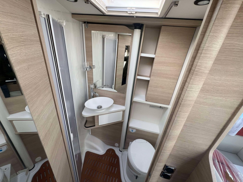 Rapido C 50 L=6,59m + Queensbed  foto: 11