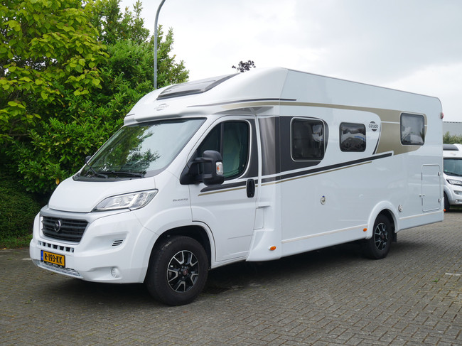 Carado T447, Lengtebedden, Hefbed, XXL Garage foto: 2