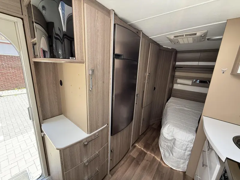 Kabe Royal 520 XL Model 2017 | 230 breed  foto: 6