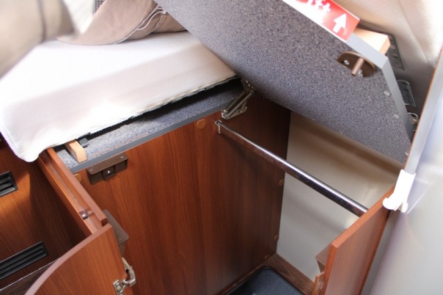 Carthago Chic E Line I 50 Yachting Fiat used 05-2017 automatic transmission Level system (120 photo: 63