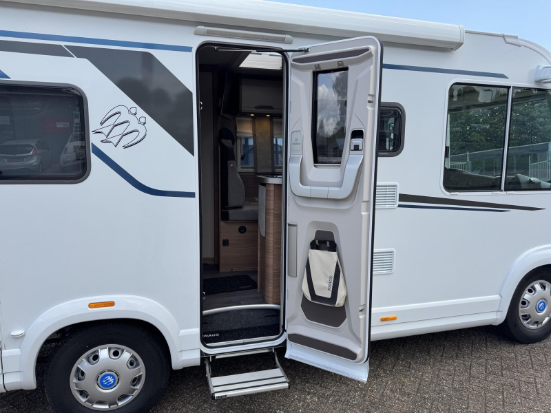 Knaus Van I 550 MF 4 personas autom SmartTV aire foto: 3