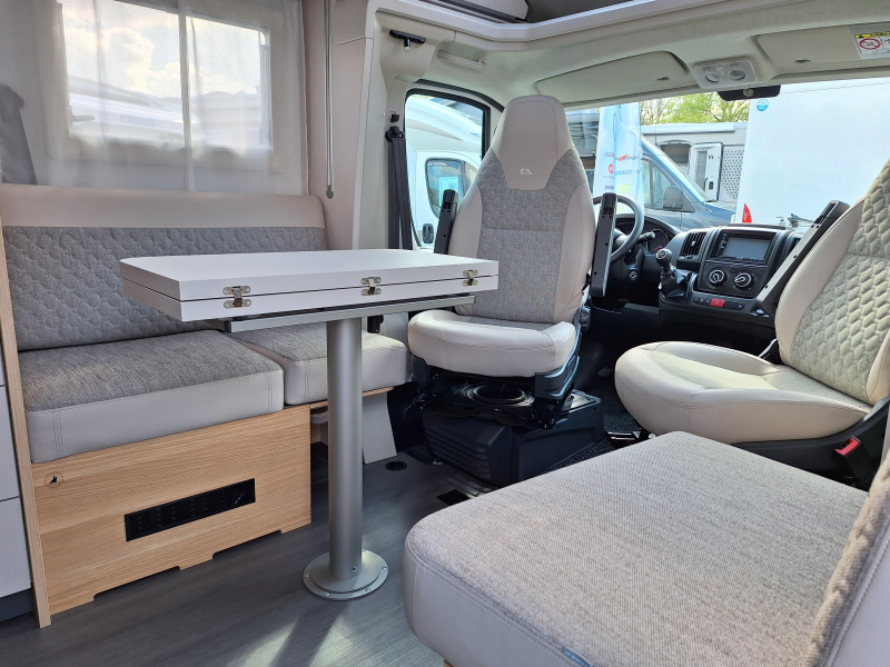Adria Matrix Axess 650 DC QUEENSBED+FACE TO FACE  foto: 5