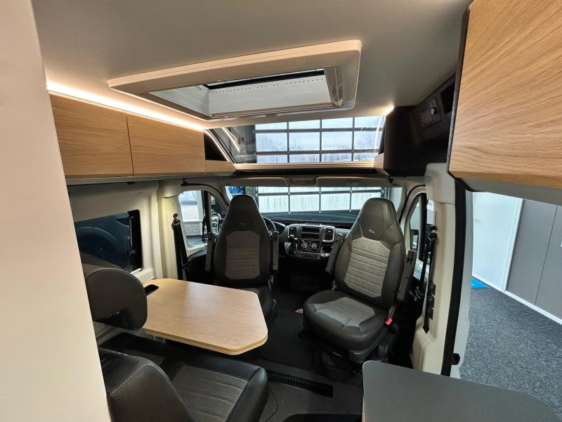 Adria Twin 600 SLB Select Spring Edition automaat  foto: 6