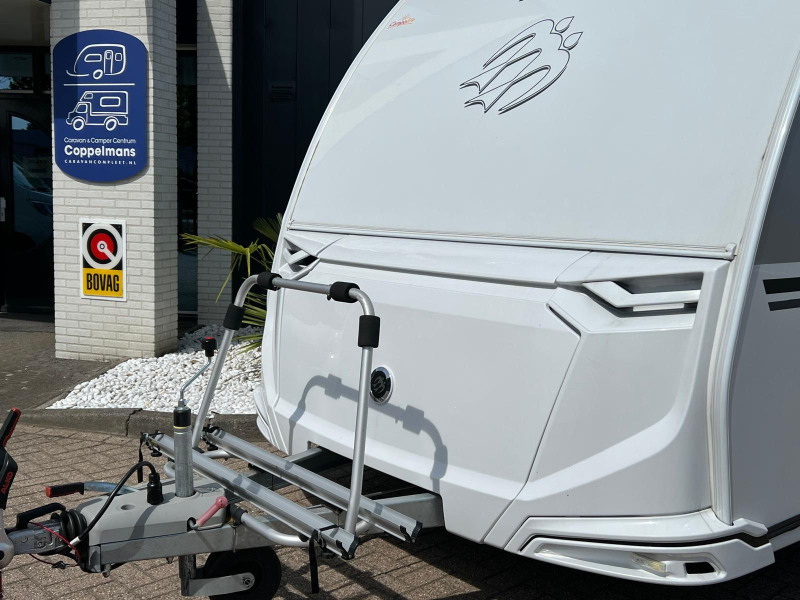 Knaus Sport E-Power Selection 500 EU mover, luifel, fietsenrek  foto: 9
