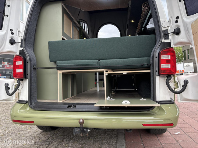 Volkswagen T6 2017 Buscamper Nevada Two-tone! Foto: 3