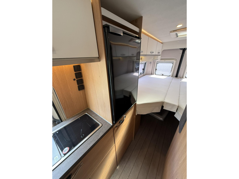 Weinsberg CaraBus 630 ME AUTOMAAT  foto: 11
